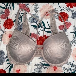 Victoria Secret’s Pink Push Up 34C Bra